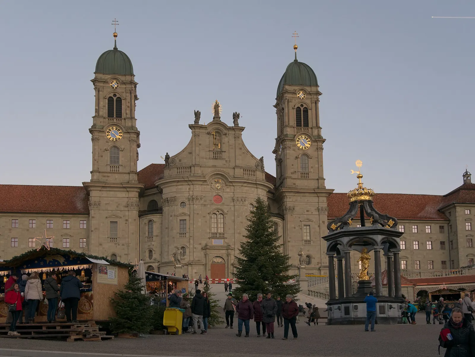 Einsiedeln Christmas market in front of the abbey