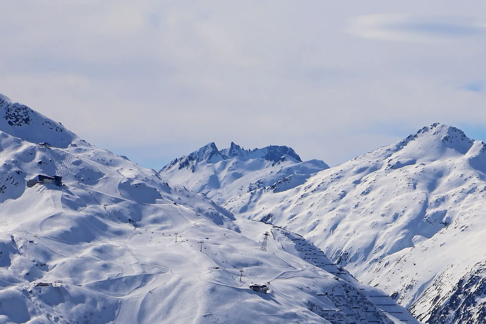 Gemsstock ski area above Andermatt