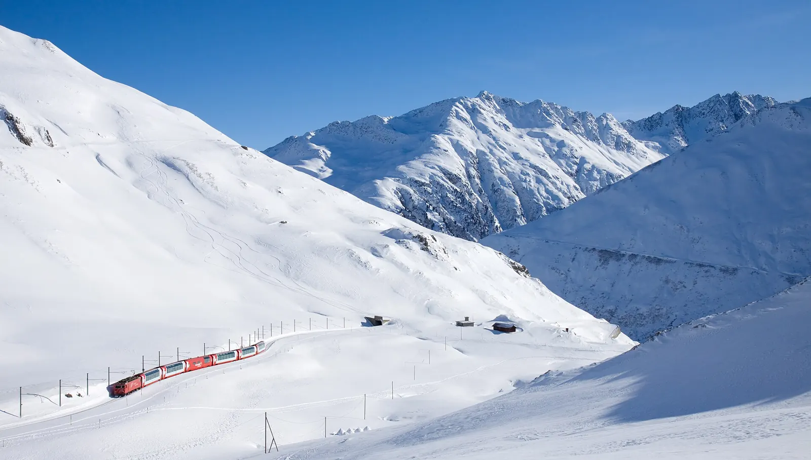 Glacier Express on the snowy Oberalp Pass